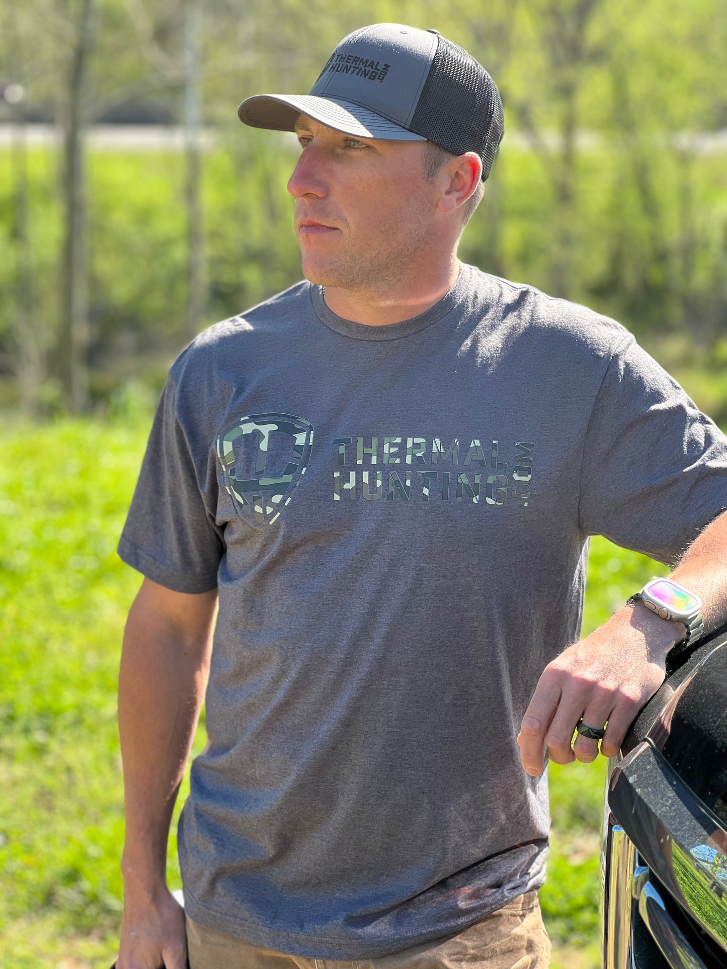 Short Sleeve Camo Logo - Heathered Charcoal