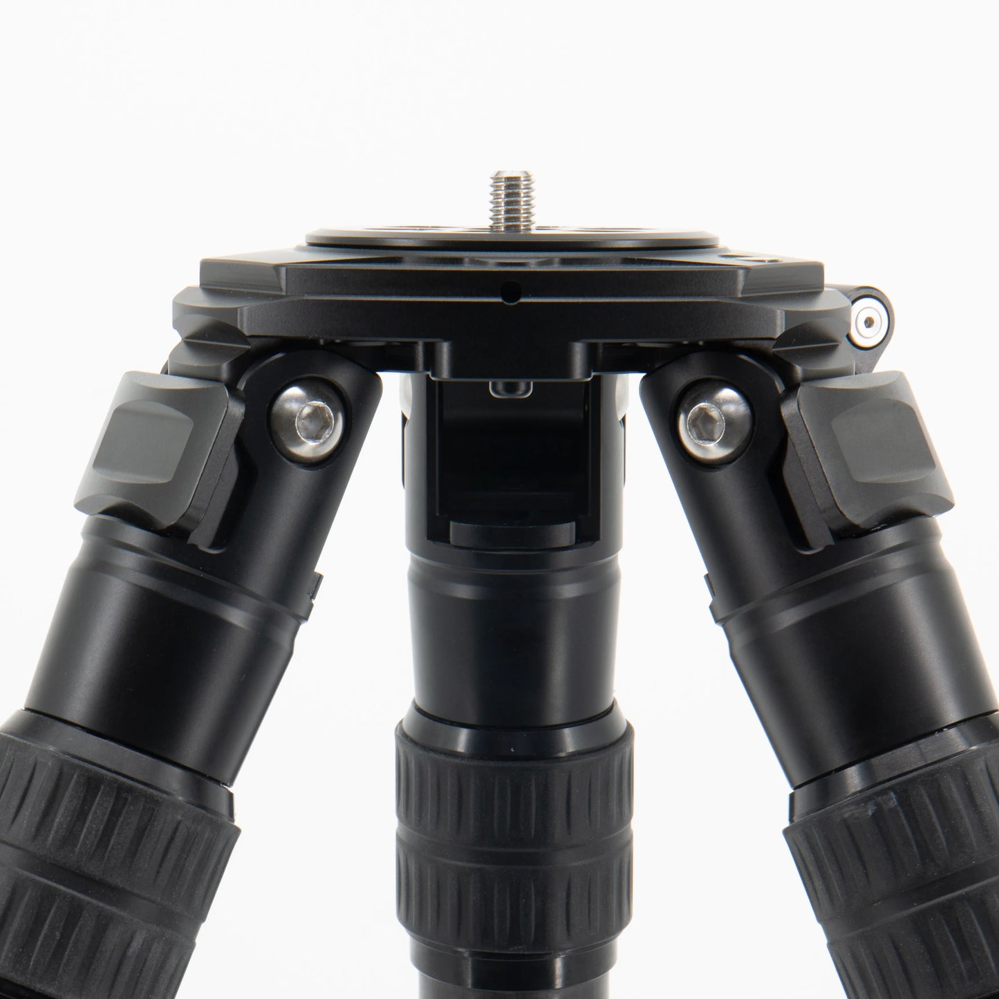 Warrior Tripods The Commander carbon fiber two section tripod