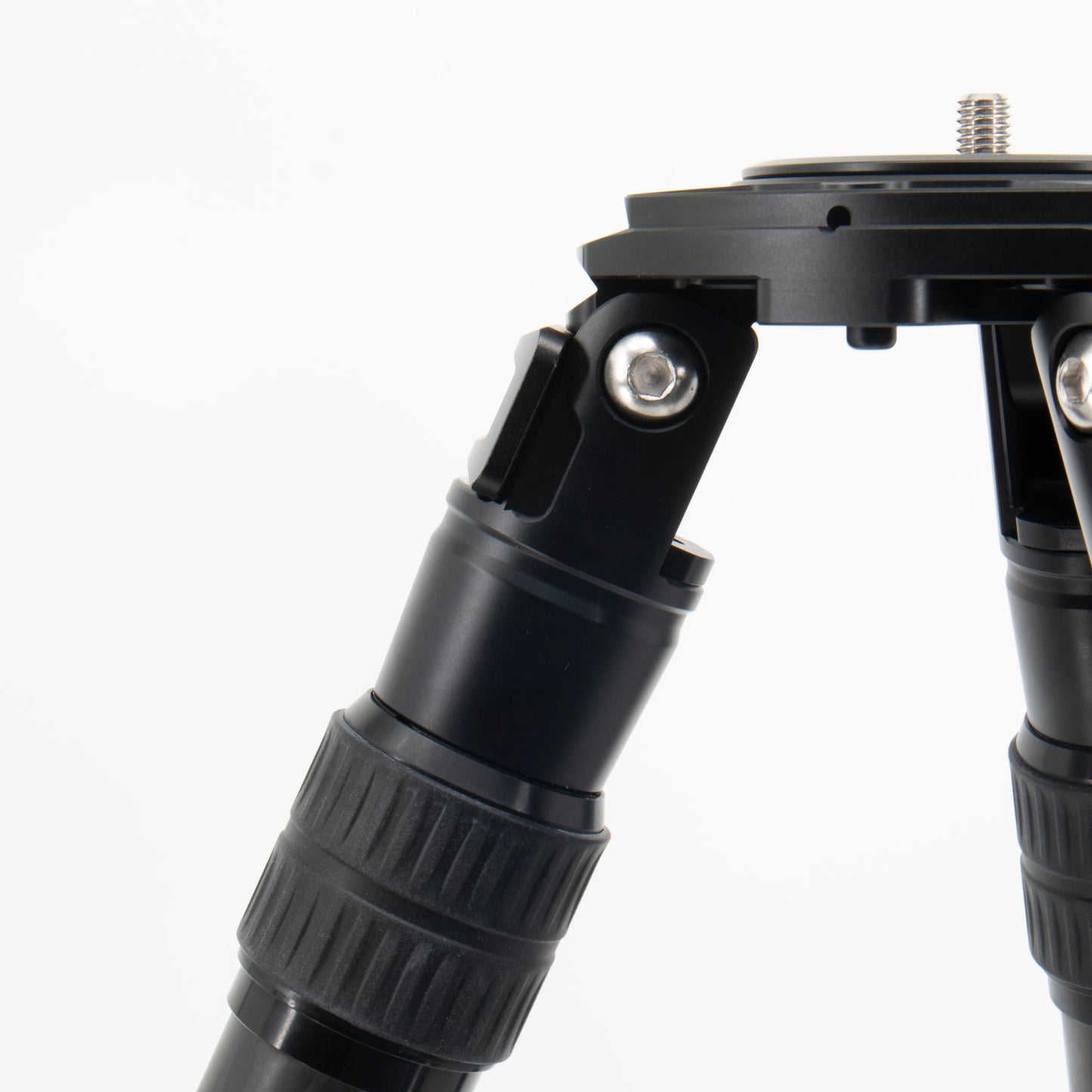 Warrior Tripods The Commander carbon fiber two section tripod